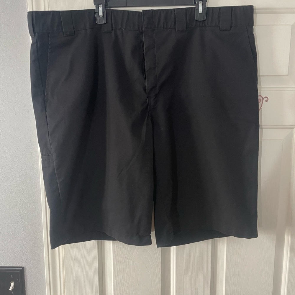 Big n Tall Dickies Black Flat Front Shorts Cooling Temp-iQ Size 48 lot of 2